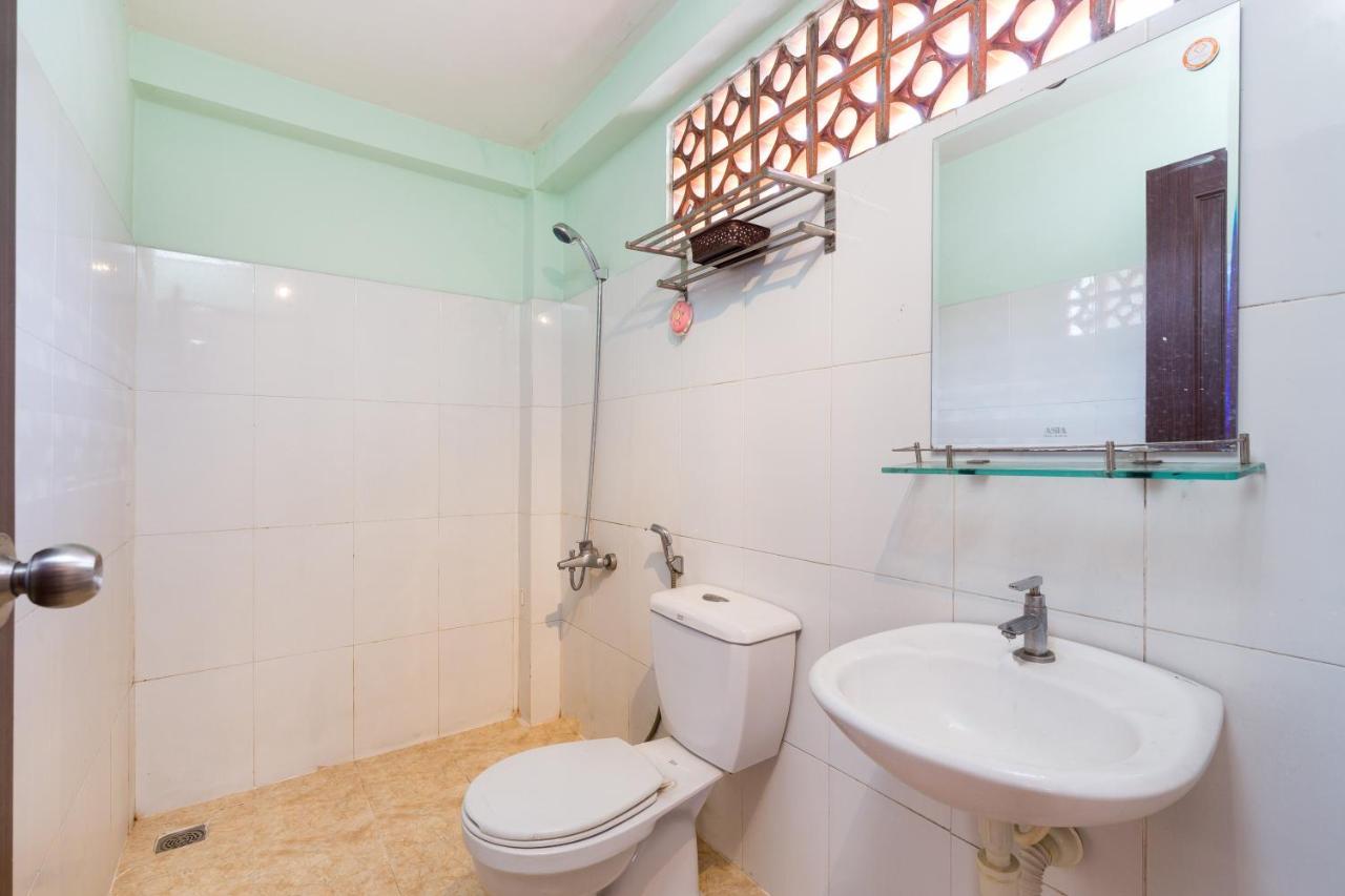 Halo Serviced Apartment Хошимин Экстерьер фото