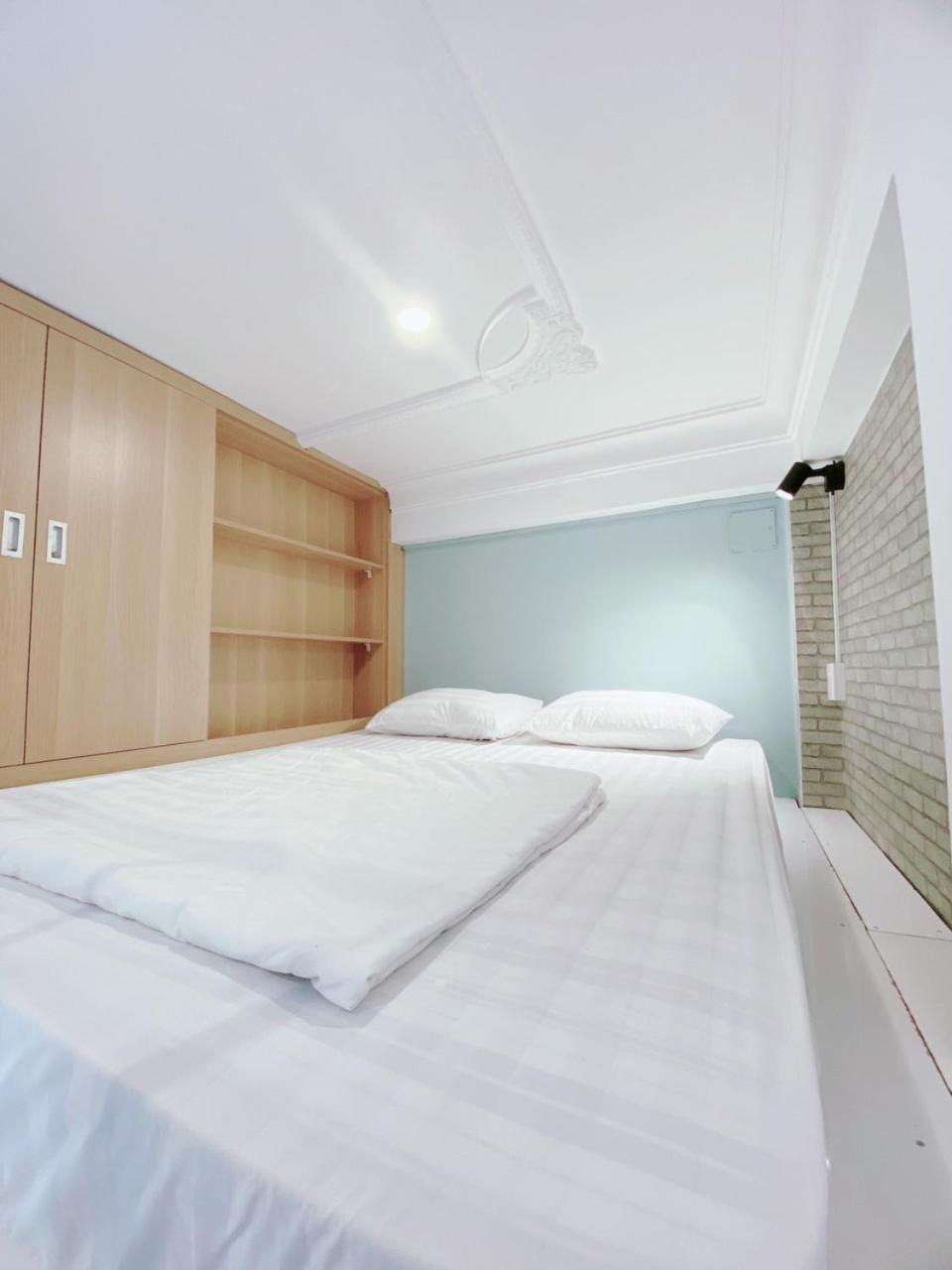 Halo Serviced Apartment Хошимин Экстерьер фото