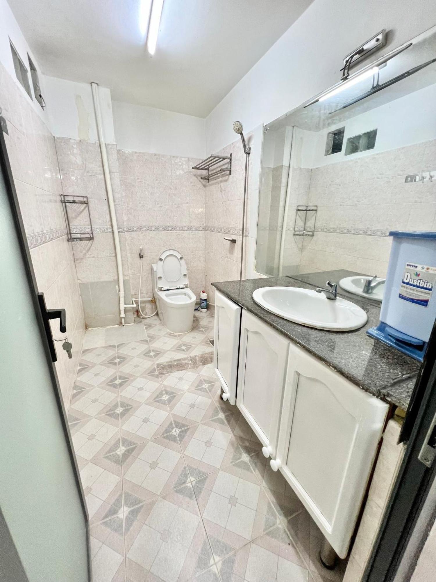 Halo Serviced Apartment Хошимин Экстерьер фото