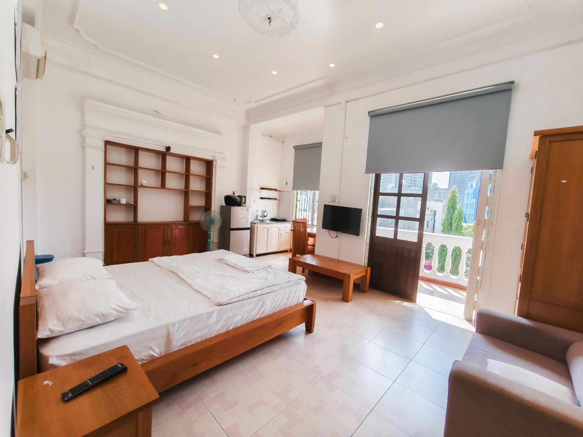 Halo Serviced Apartment Хошимин Экстерьер фото